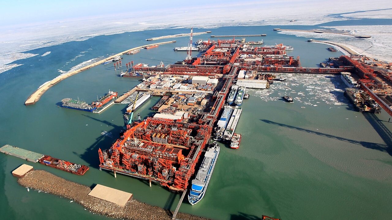 offshore platform in Caspian see