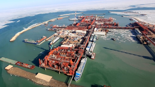 offshore platform in Caspian see